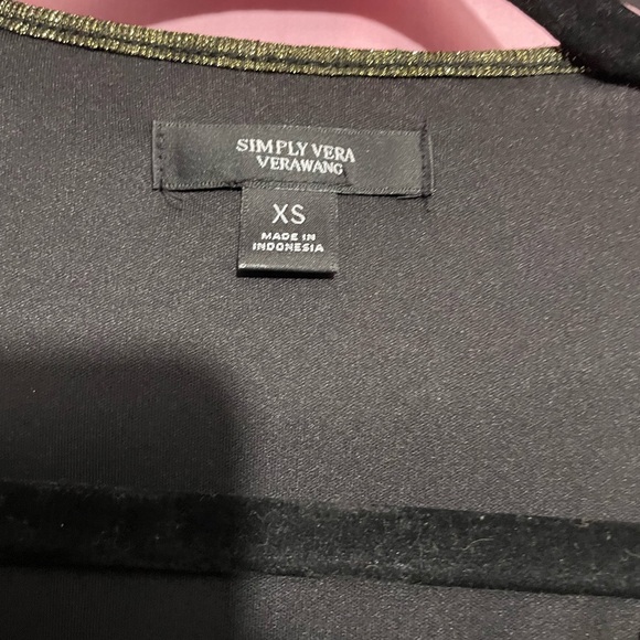 DONATE - Picture 3 of 3